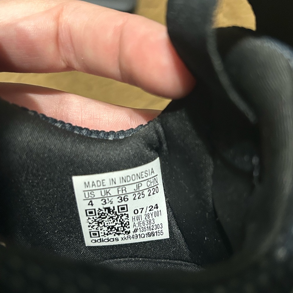 Adidas Cloudfoam Kids Sneakers - Picture 4 of 4